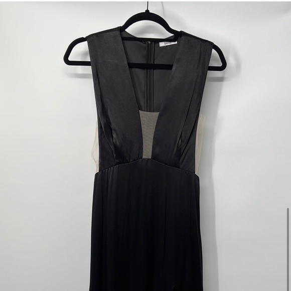 Sau Lee Genevieve Gown - Picture 6 of 16